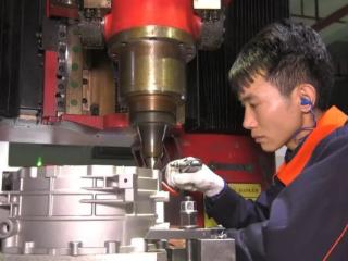充电桩+产业链：遵义“双轮驱动”抢跑成渝新能源赛道