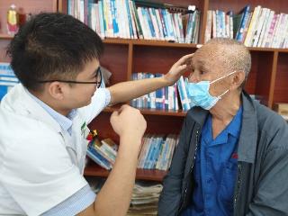 丹寨县：把尊崇写进细节 让退役军人有“医”靠