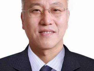 9月19日，山东省中医院曹志群教授来临沂市中医医院坐诊