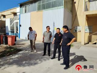 【民生实事进行时】德州天衢新区新区服务管理办公室现场调度社区物业管理工作