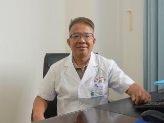 健康向黔·医者仁心——群众身边医卫工作者故事 单竹周：34年守护群众“舌尖”上的安全