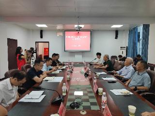 仁怀市关工委到高大坪镇开展教师节慰问活动