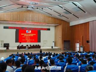 清镇市教育局关工委开展应急救护进校园活动