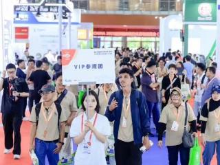 江苏南京：猪牛羊“降脂增肌” 鸡舍装上“加湿器”