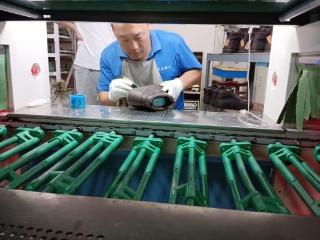 年产2亿双安全鞋，全球防护背后的小城力量