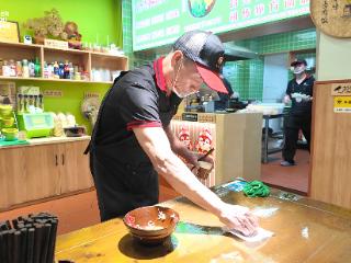台湾同胞在贵州｜谢木传：一碗卤肉饭连起两个“家”