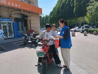 李营街道薛口社区开展“净化网络环境 弘扬网络文明”宣传活动