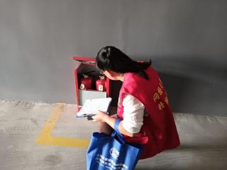 李营街道众鑫社区开展厂房仓库消防安全隐患排查行动