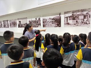 临沂金盾小学组织参观“沂蒙精神代代传”主题展览