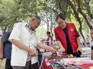 吴泰闸社区公益集市温情启幕
