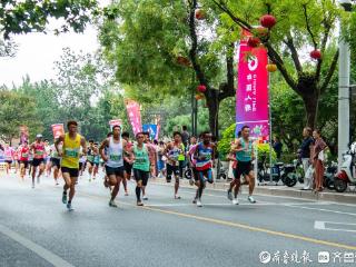那个爬泰山最快的男人：李子成的十八盘往事