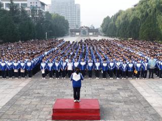 济南市莱芜第一中学：青春逢盛世 拼搏正当时