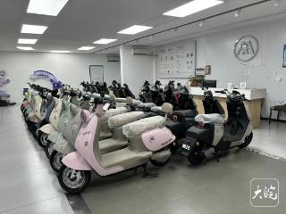 电动自行车“新国标”实施后 池州摩托车驾驶证报考人数激增