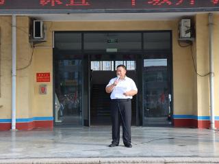 莒南县第六小学举行“推广普通话，共筑中国梦”主题升旗仪式
