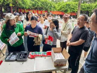 兰山区金苑社区：科普点亮居民科学梦