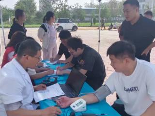 东明县多乡镇政府相继组织开展无偿献血活动