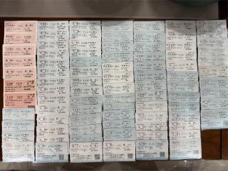 纸票年华①｜80张车票见证青春之旅，“无座15小时”成最深记忆