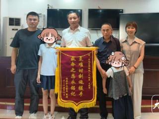 “车祸现场5人被困”后续：除乡镇干部外，还有多人冒险施救