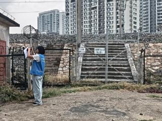 筑牢铁路运输安全防线，南苑社区开展巡查志愿服务活动