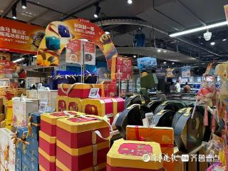 多口味月饼齐上市！形式创新与低糖热潮引领月饼“舌尖新表达”