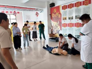关爱生命 救在身边——东营市广饶县大码头中心小学开展校园安全应急救护培训