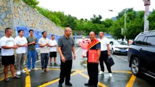 只身救起9个孩子！赵孝凡：江边人，见人落水要伸手