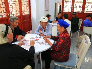 毕节市幸福社区：“一老一小”有了好去处