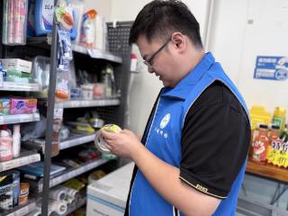 海能电商园网格室“格护苗长”
