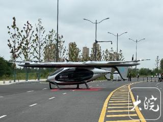 怀宁蓝莓汁1小时到合肥！合肥-怀宁低空无人跨城货运航线启用