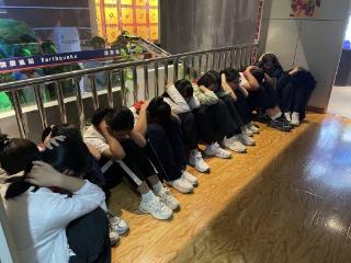 全国科普月|青岛西海岸新区中小学生沉浸式学习避震消防技能