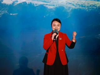 何以中国 黄河安澜丨红旗渠畔，她接过母亲的话筒