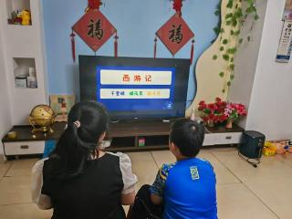 莒南县第三小学举行“探索未来科技，开启智慧学习”主题科普月学习活动
