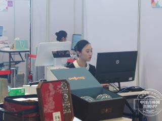 第三届全国技能大赛丨零售项目选手陈俪夫：以双语匠心赴技能之约