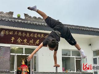 文化中国行｜走进杂技小院，感受非遗魅力
