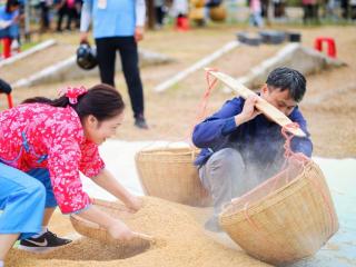 按筐收鱼忙“晕”了 2025年合肥市第七届农耕健身大赛举行