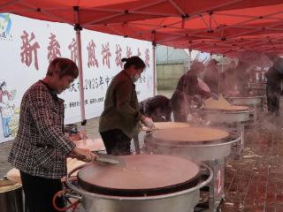 鏊转千番云雾起 饼承万象金银开——新泰市第二届煎饼大赛暨丰收节庆典盛大启幕