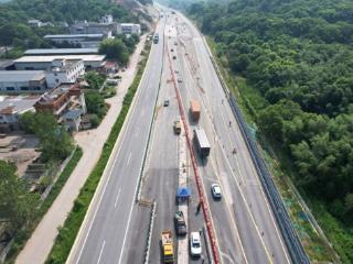 第二工程公司江西梨东公路项目顺利完成三阶段首次导改