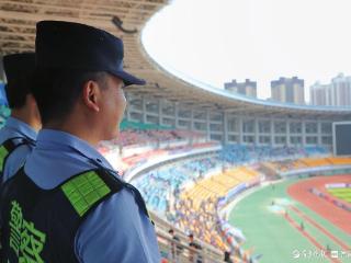 “他们效率太高了！”5岁幼童鲁超赛场走失，幸亏有他们……