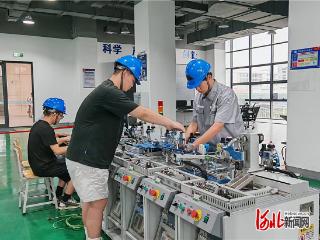 新闻纵深 | 一所职业院校的技能突围