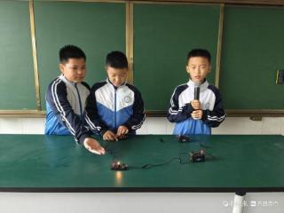 科普月里“赛”科学！——广平镇麻庄小学举行科学实验比赛