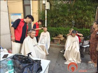 【核心价值观我践行】新时代文明实践 胶州三里河街道开展“公益大集进小区 便民服务暖人心”活动