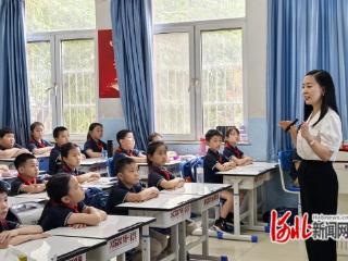 石家庄学院生态文明宣讲团进小学传播环保理念