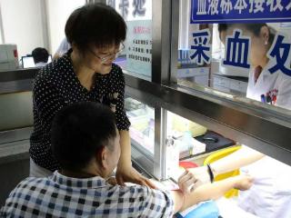 情暖桑榆，爱驻夕阳！烟台市心理康复医院组织离退休干部健康体检