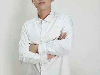 石雨灵从《爱走了心已碎》到多剧参演 2025抖音入驻再启新程