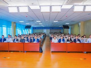 第十一届泰山学者口腔医学学术会议之种植骨增量专题会议在烟举办