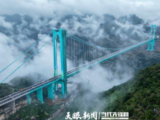 从“通行设施”到“云端综合体”！花江峡谷大桥桥旅融合 融出新高度