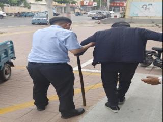 农行济南高官寨支行：情系老人暖人心，农行服务显担当