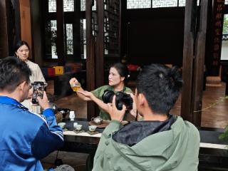 微博文旅大V在兴义笔山书院溯源中国茶