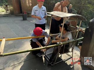 武当山景区“小红帽”暖心救助受伤游客，一封感谢信见证服务温度