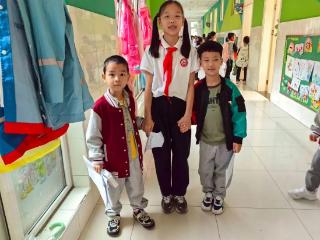 牵手护航暖校园 多彩课程启新篇——济南高新区凤凰路小学1-3年级选修课活力开课